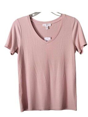Rio and Rian pearl blush short sleeve shirt / blouse / top